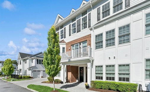 Condo in Roslyn, New York, United States 1