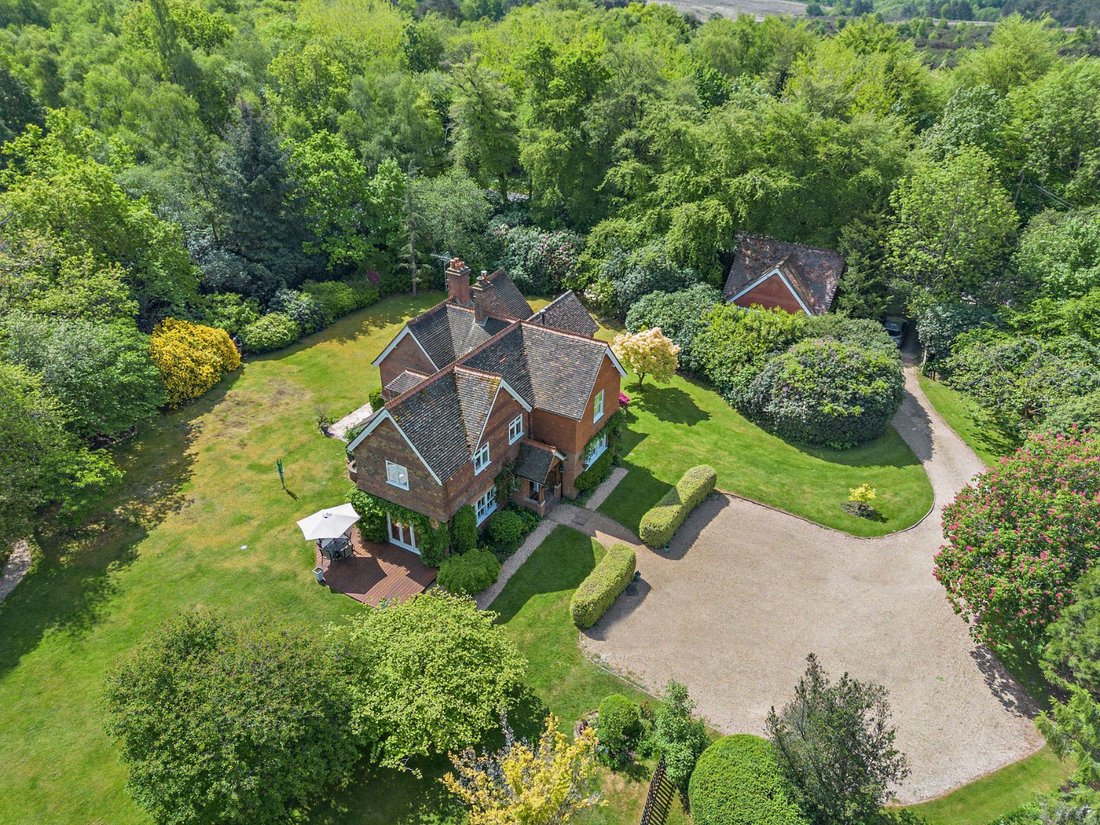 House in Danehill, England 2 - 17961558