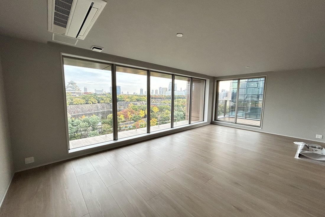 Condo in Osaka, Osaka, Japan 2 - 17963023