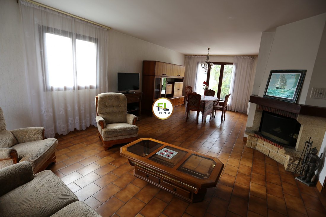 House in Gare, Saint-Germain-en-Laye, France 4 - 17963390