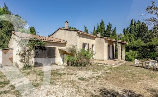 House in Saint-Rémy-de-Provence, Provence-Alpes-Côte d'Azur, France 1