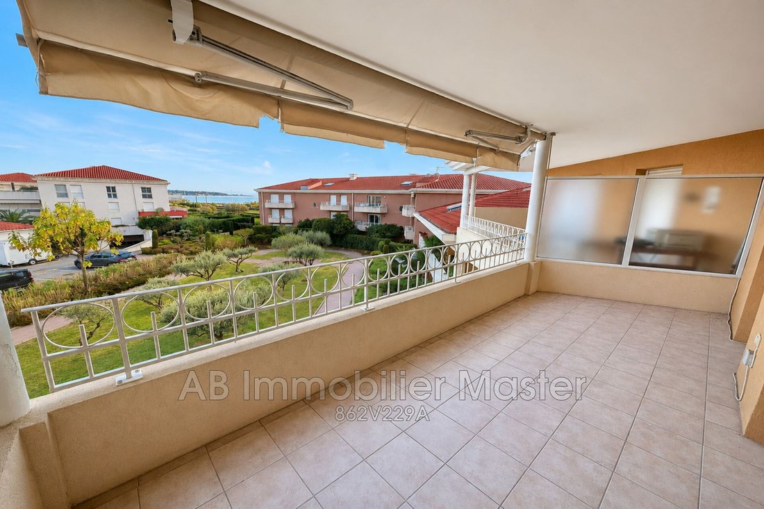 Apartment in Antibes, Provence-Alpes-Côte d'Azur, France 2 - 17519749