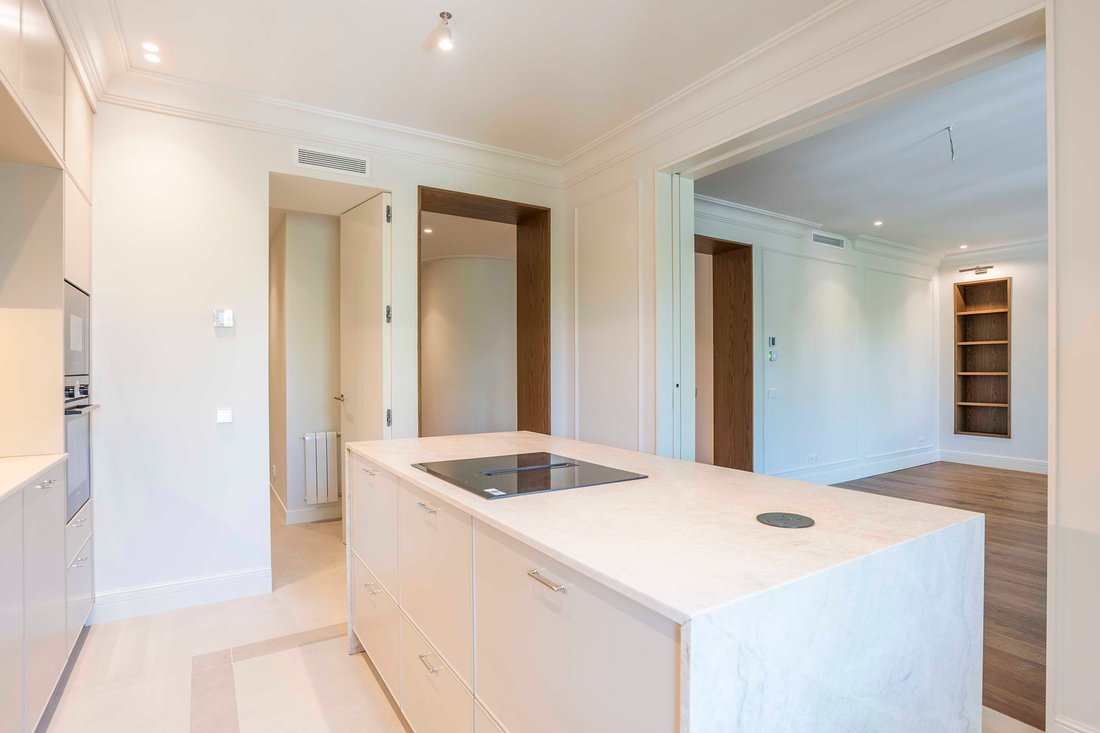 Apartment in Chamberi, Madrid, Spain 2 - 17963171