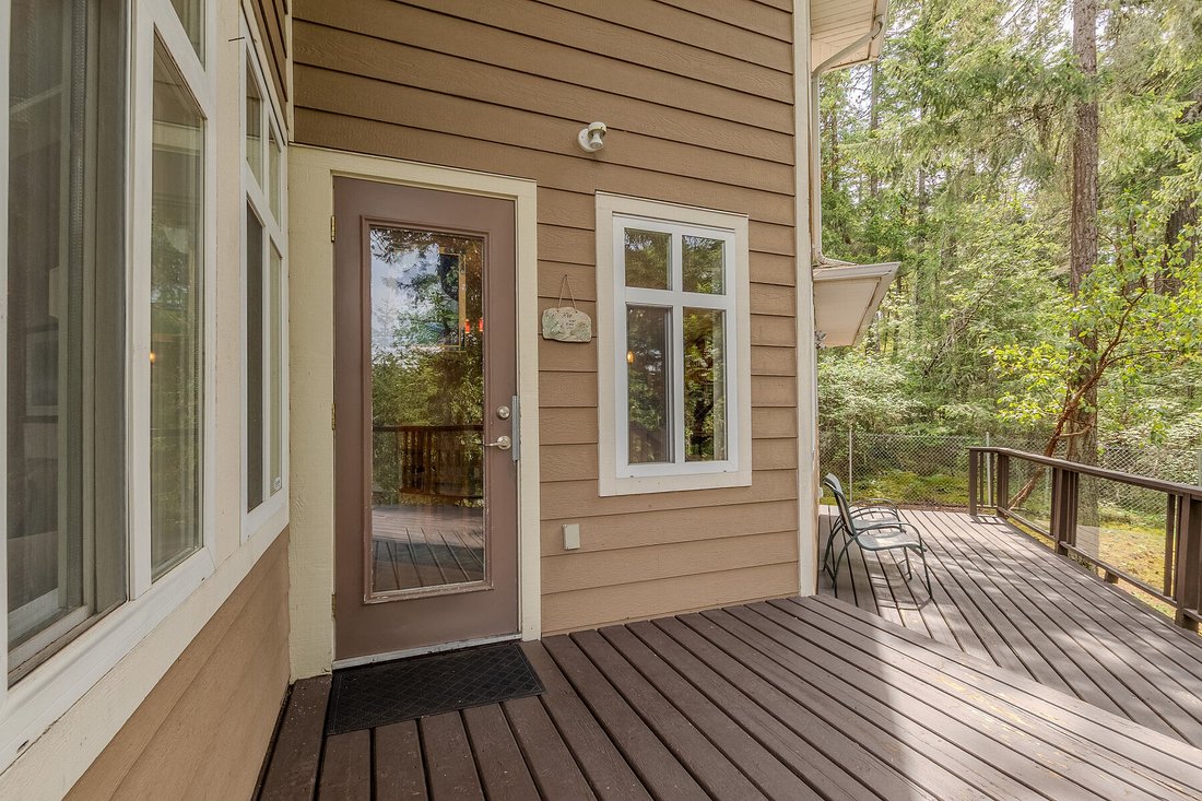 House in Nanaimo, British Columbia, Canada 5 - 17960318