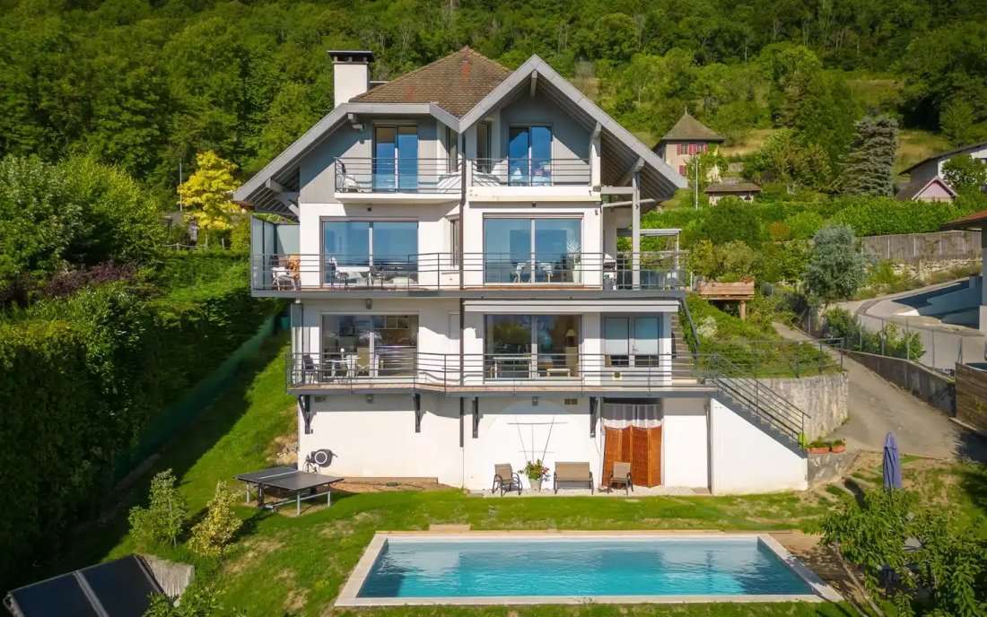 House in Veyrier-du-Lac, Auvergne-Rhône-Alpes, France 1 - 17958895