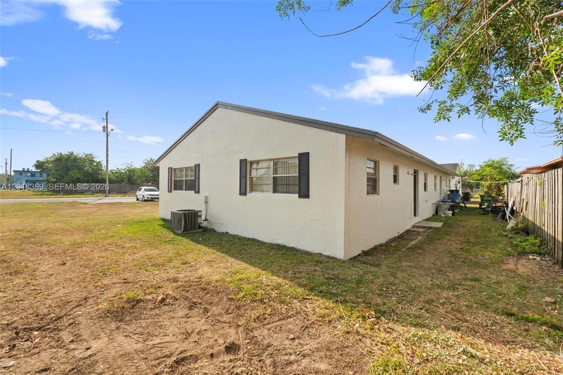 Homestead, Florida, United States 3 - 17960818