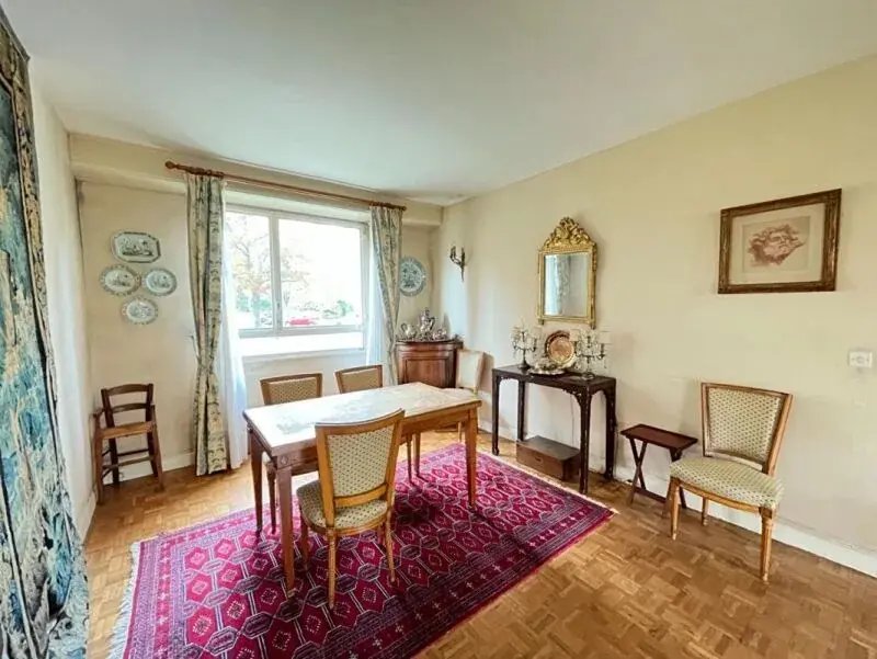 Apartment in Saint-Cloud, Ile-de-France, France 3 - 16918681
