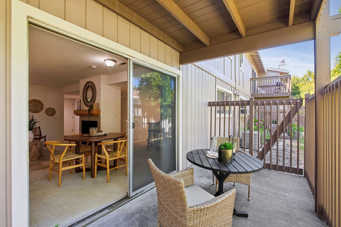 Condo in Novato, California, United States 5 - 17963445