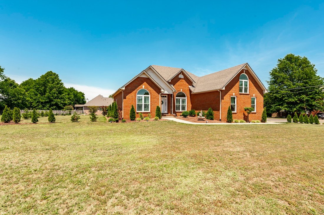 House in Gallatin, Tennessee, United States 1 - 17925798