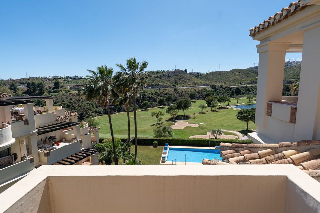 Apartment in Benahavis, Andalusia, Spain 4 - 17888357