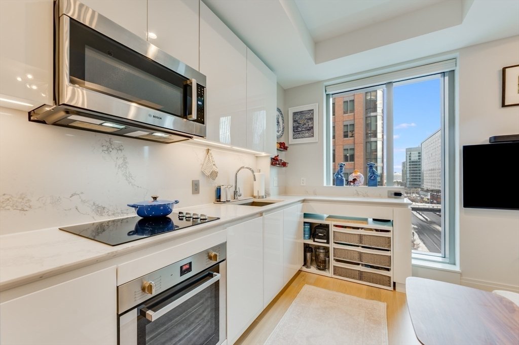 Condo in Boston, Massachusetts, United States 5 - 17361038