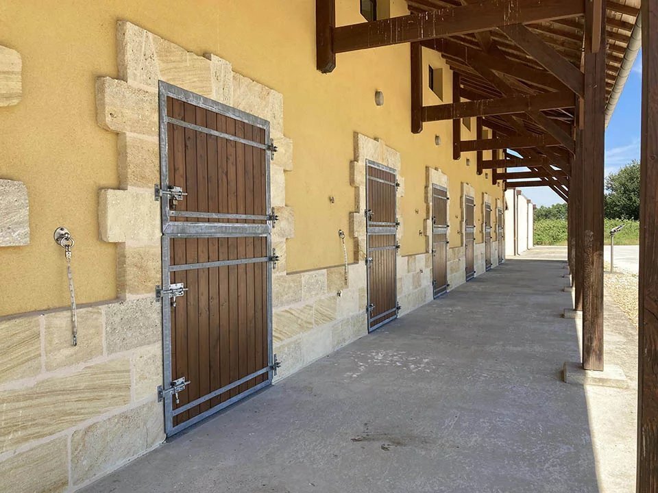 Estate in Sud, Montpon-Ménestérol, France 4 - 17958580