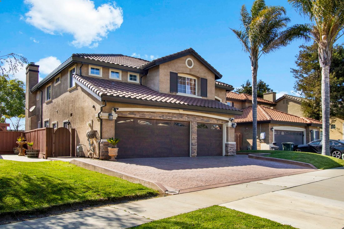 House in Salinas, California, United States 1 - 17960082