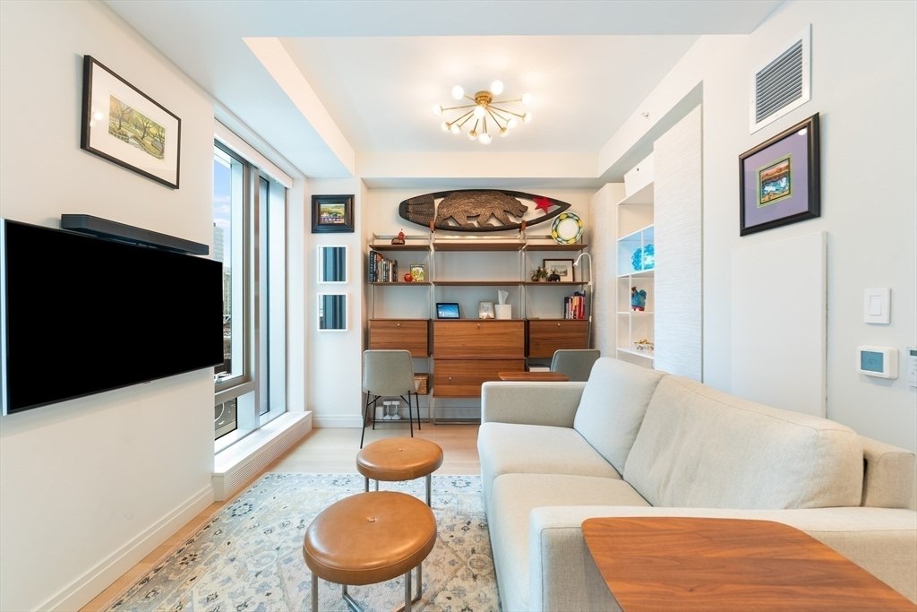 Condo in Boston, Massachusetts, United States 2 - 17361038