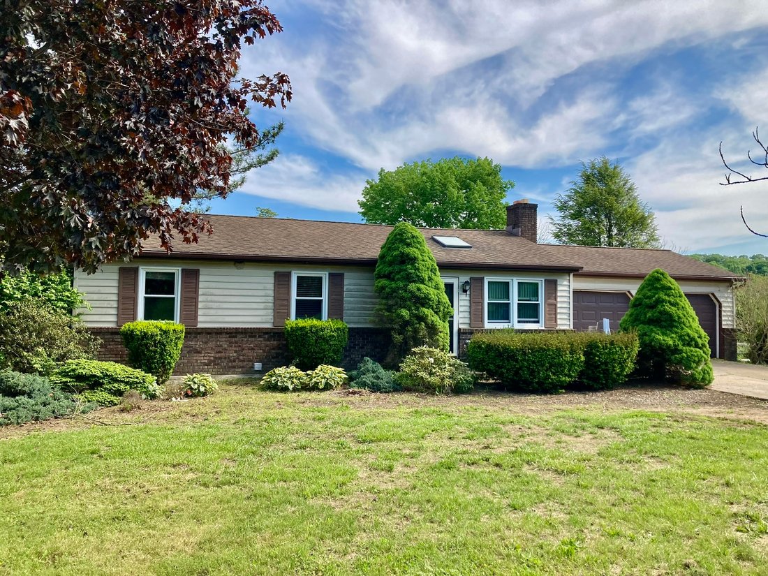 House in Lenhartsville, Pennsylvania, United States 3 - 17959561