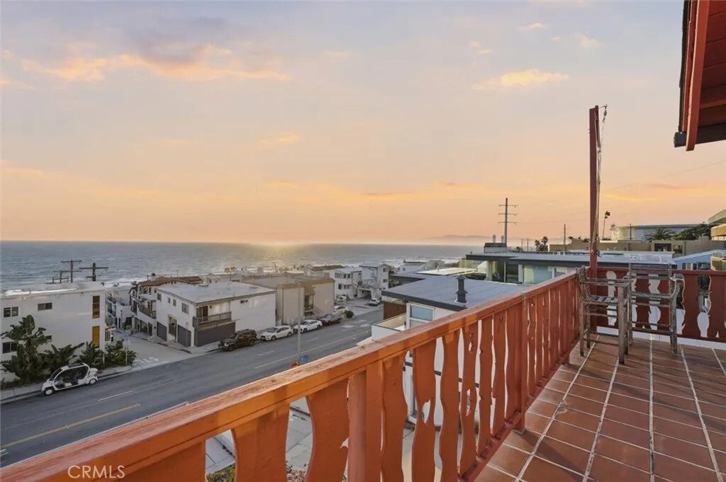 Manhattan Beach, California, United States 4 - 17961377