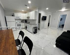 Altro a Hollywood, Florida, Stati Uniti 1 - 17960822