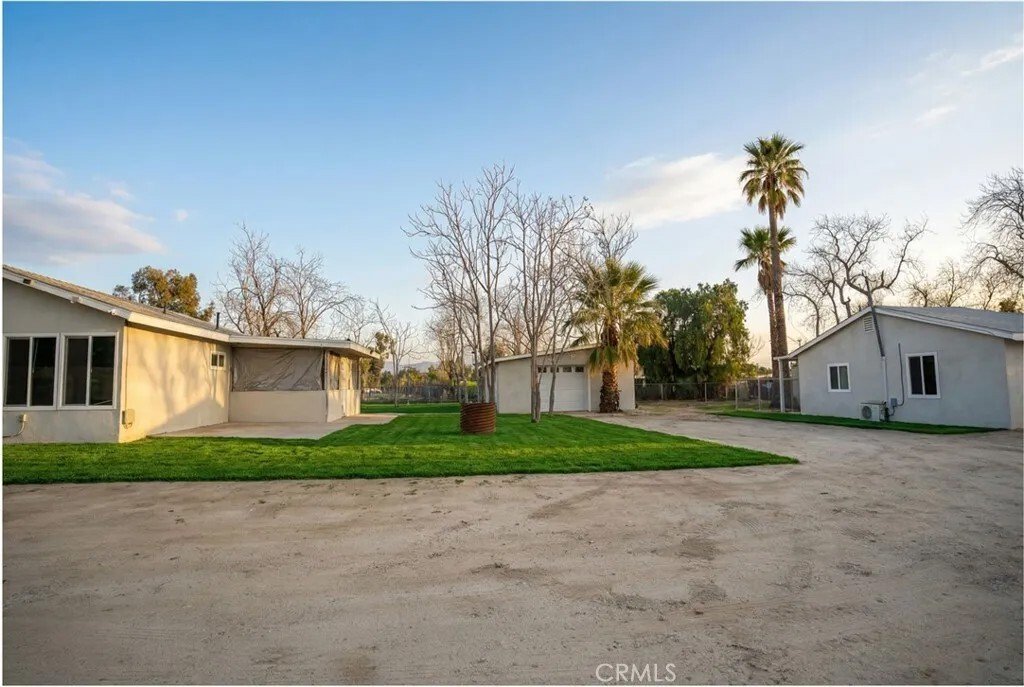 San Bernardino, California, United States 4 - 17201960