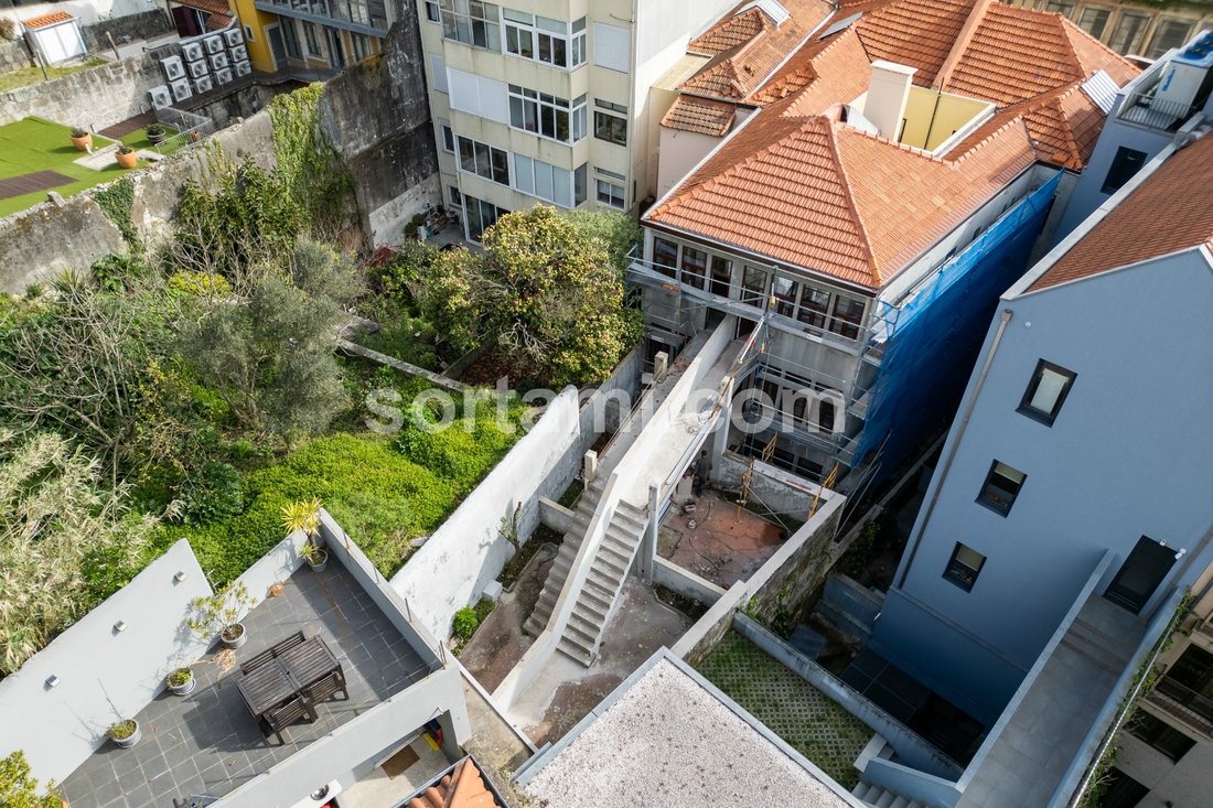 Cedofeita, Santo Ildefonso, Se, Miragaia, Sao Nicolau e Vitoria, Porto District, Portugal 3 - 17962192