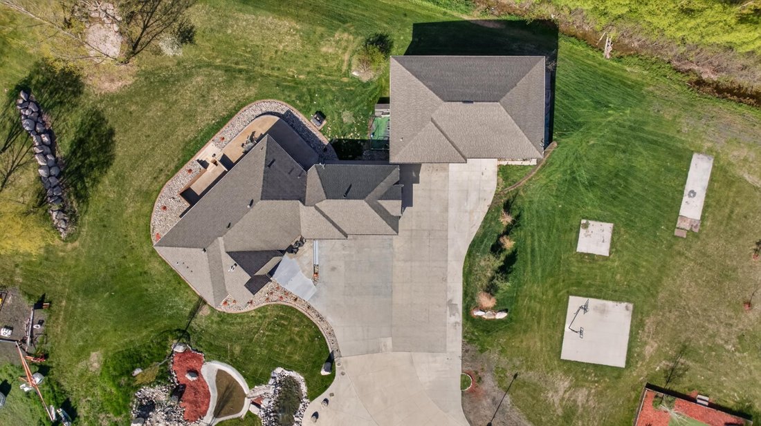 House in Oxbow, North Dakota, United States 4 - 17960240