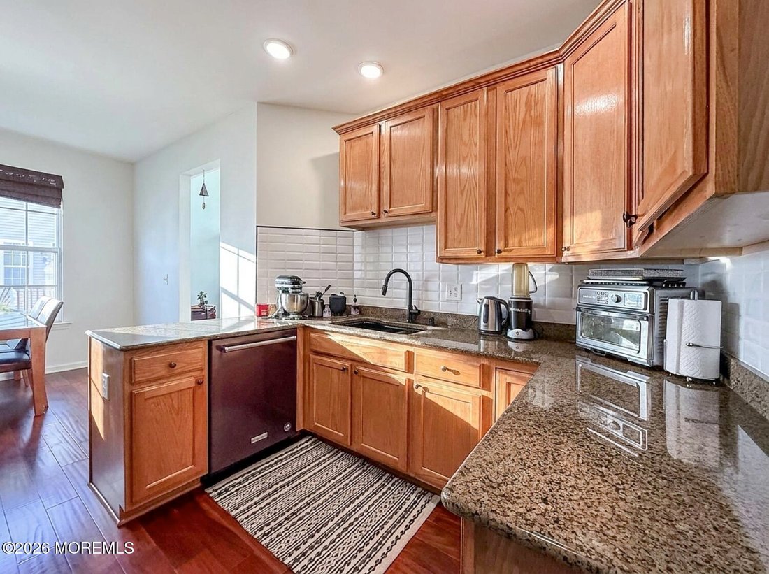 House in Monroe Township, New Jersey, United States 4 - 17960634