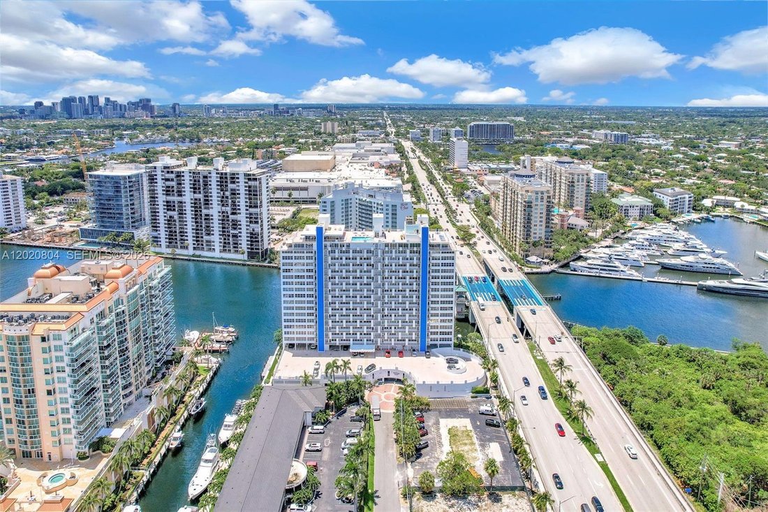 Condo in Fort Lauderdale, Florida, United States 3 - 17959180