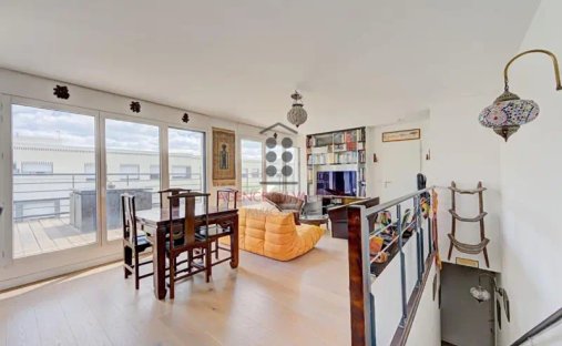 Penthouse in Plateau Ouest, Suresnes, France 1