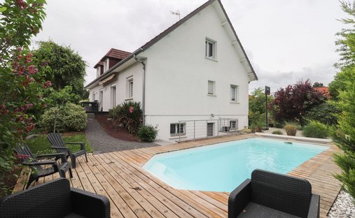 Casa en Fontaine-lès-Dijon, Borgoña-Franco Condado, Francia 1