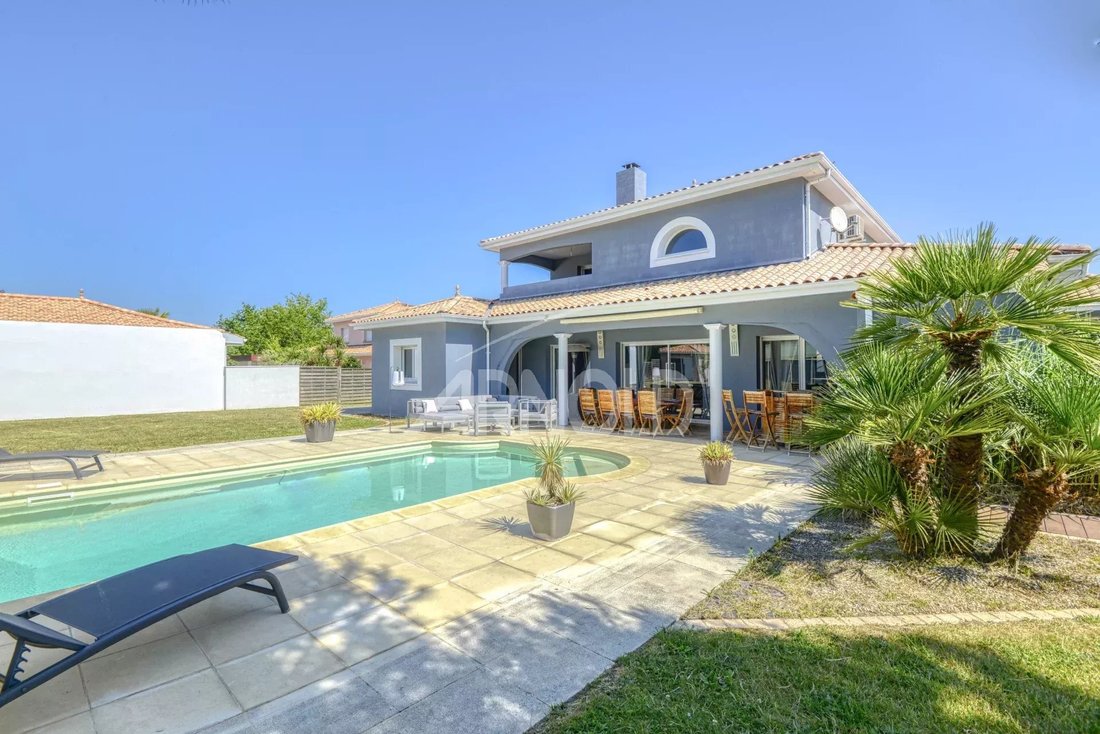 House in Sud, Les Sorinieres, France 1 - 17959208
