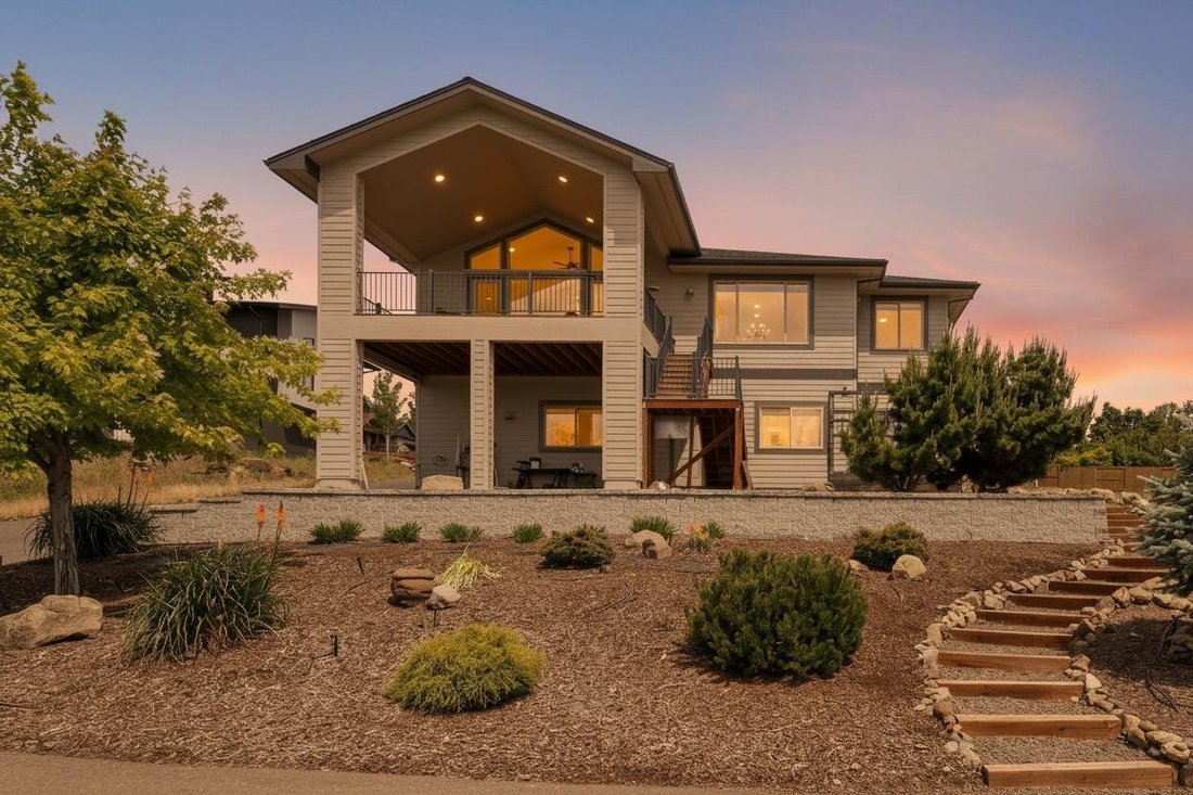 House in Medford, Oregon, United States 2 - 17960508