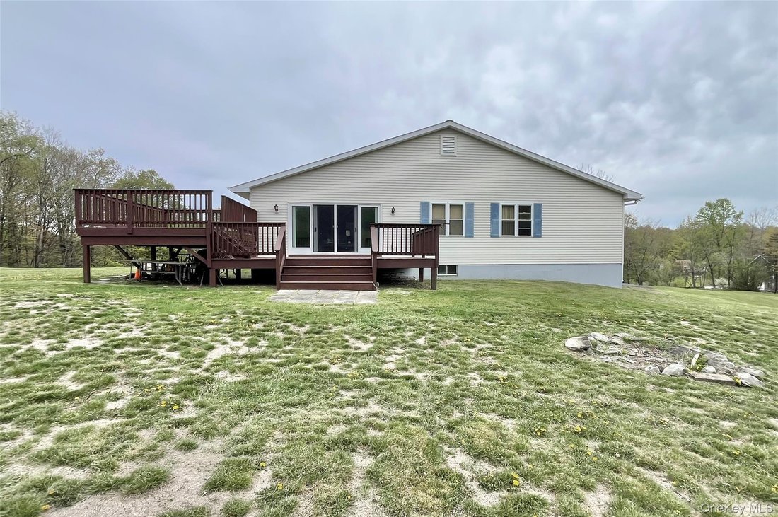 House in Middletown, New York, United States 5 - 17960595