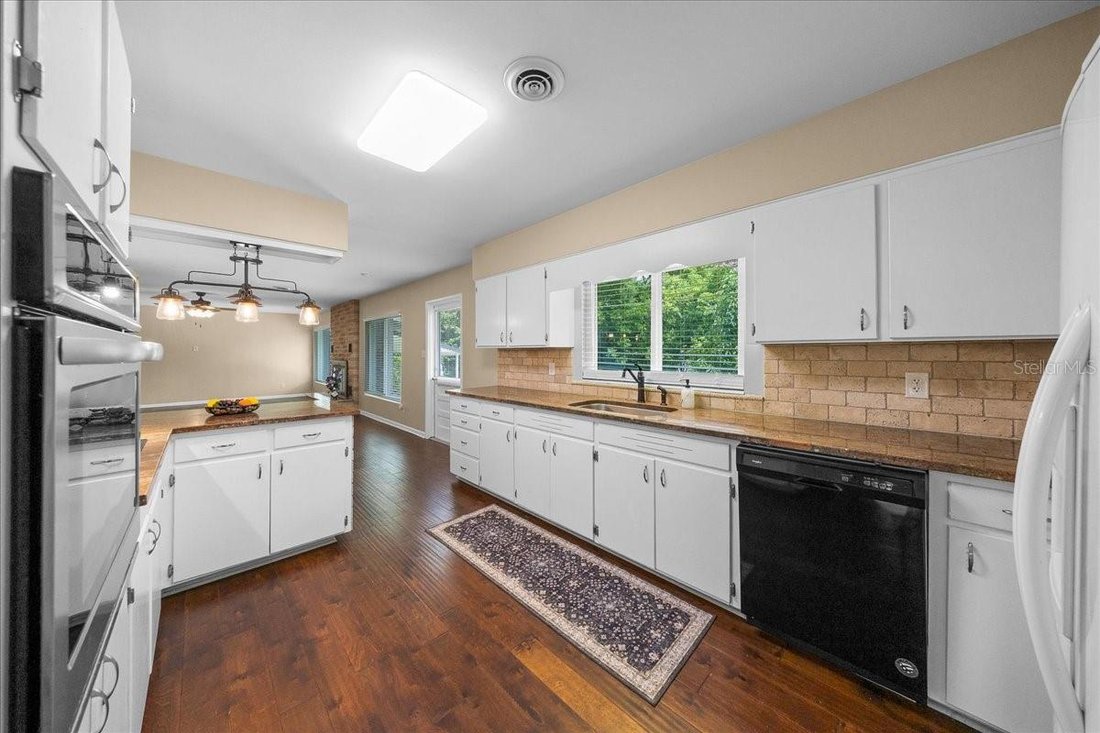 House in Ocala, Florida, United States 5 - 17958044