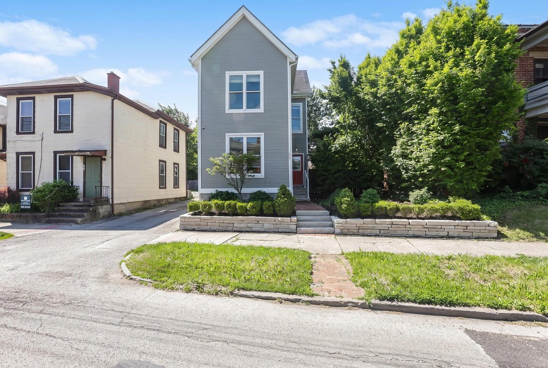 House in Columbus, Ohio, United States 2 - 17958274