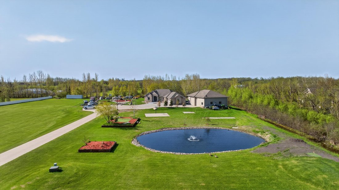 House in Oxbow, North Dakota, United States 5 - 17960240