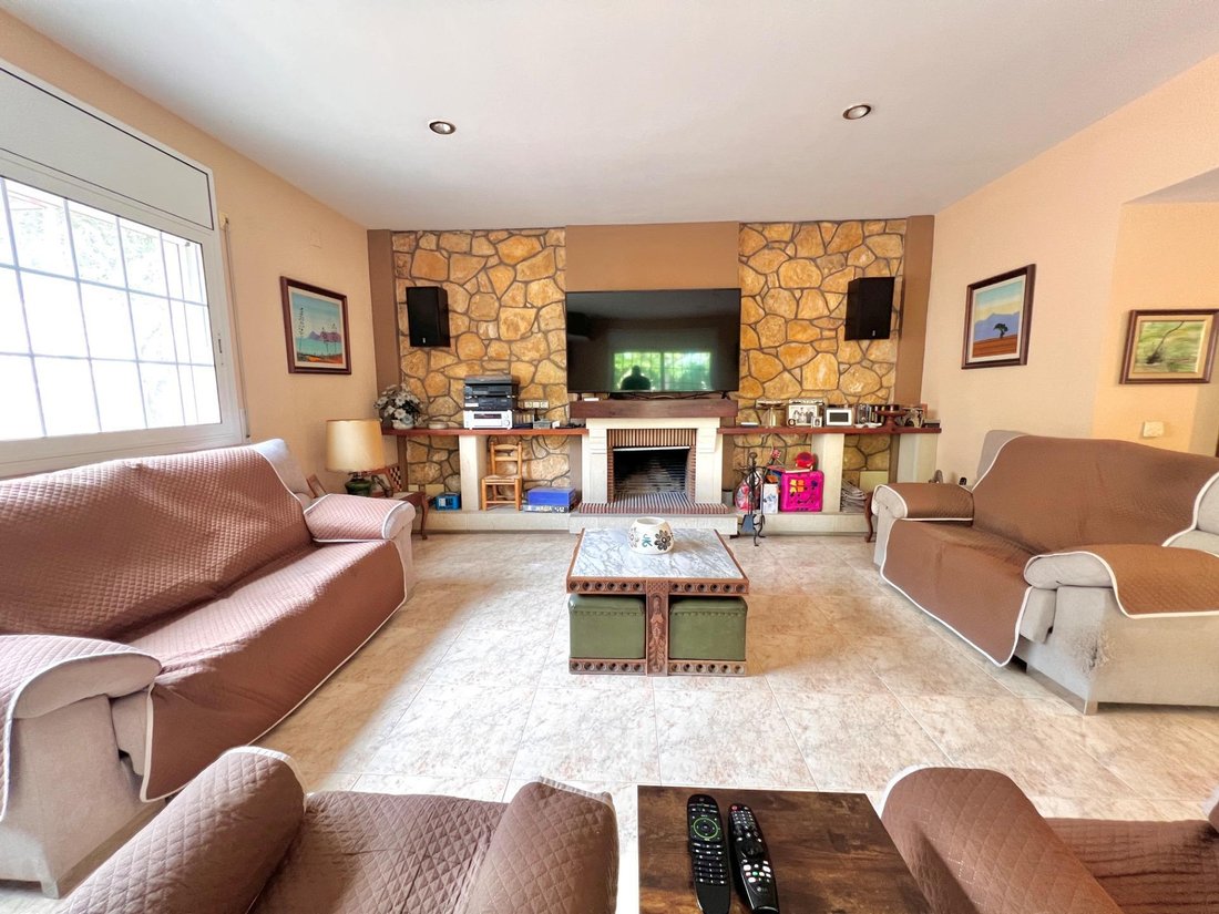 Villa in Vespella de Gaia, Catalonia, Spain 2 - 17962120
