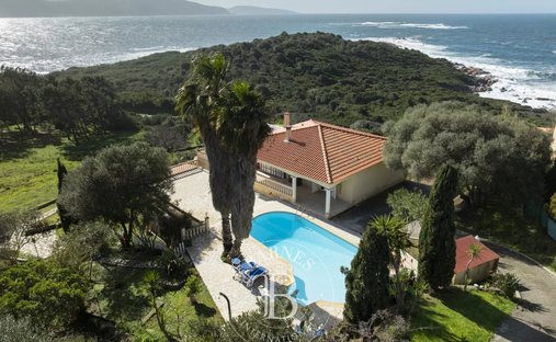House in Les Jardins de l'Empereur, Ajaccio, France 1