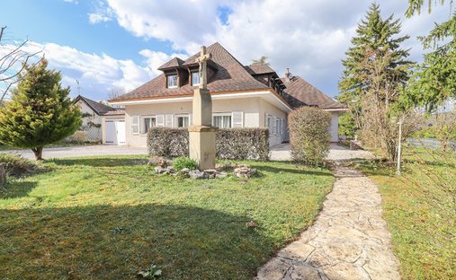 House in Velars-sur-Ouche, Bourgogne – Franche-Comté, France 1