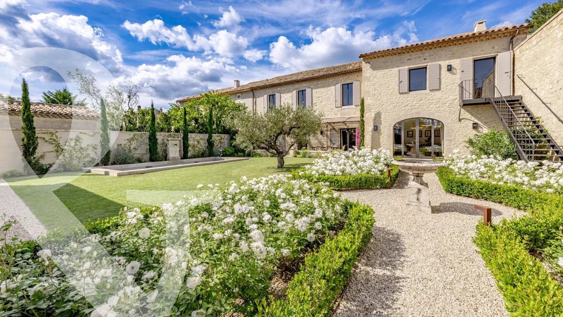 House in Maussane-les-Alpilles, Provence-Alpes-Côte d'Azur, France 1 - 17959517