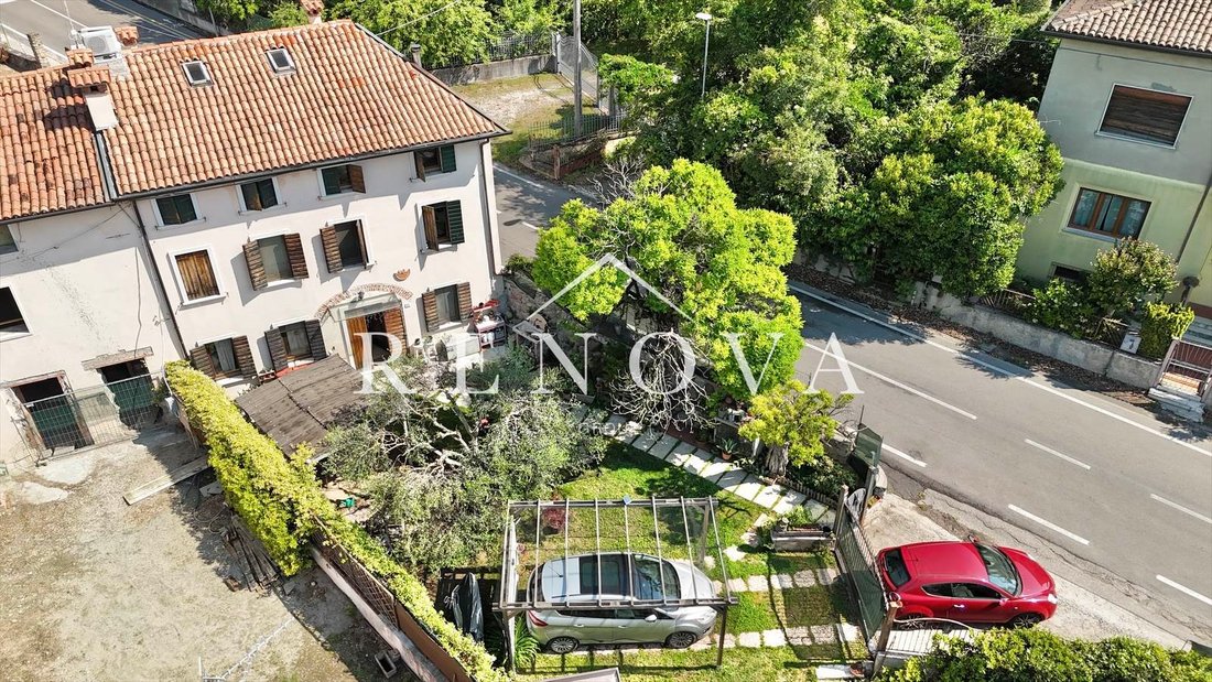 Pescantina, Veneto, Italy 5 - 17954201