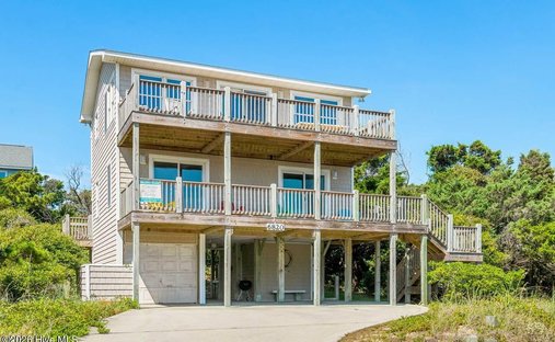 Maison à Emerald Isle, Caroline du Nord, États-Unis 1