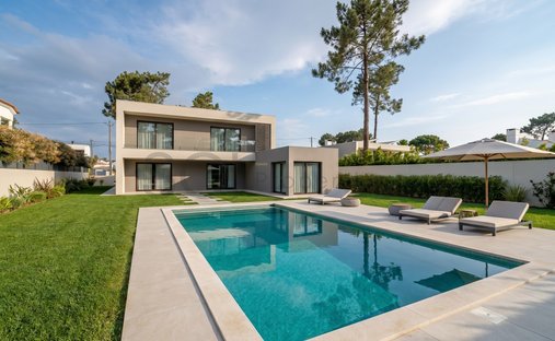 House in Corroios, Setubal, Portugal 1