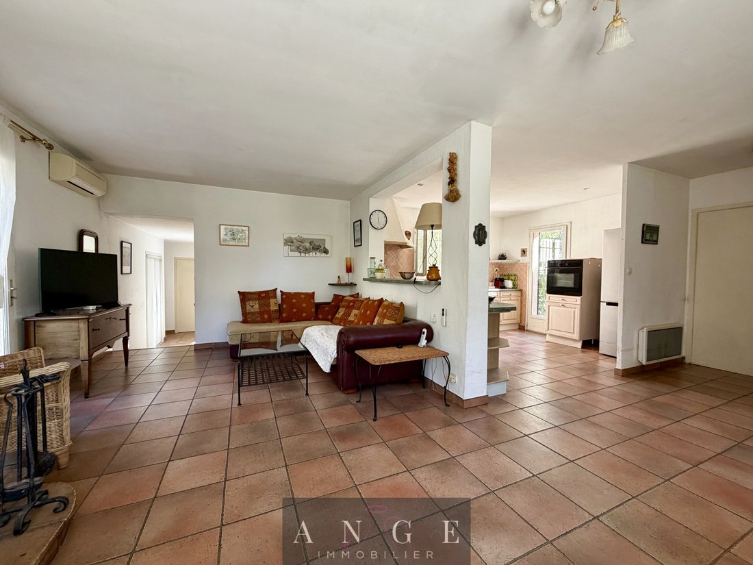 House in Sud, Le Pradet, France 2 - 17958977
