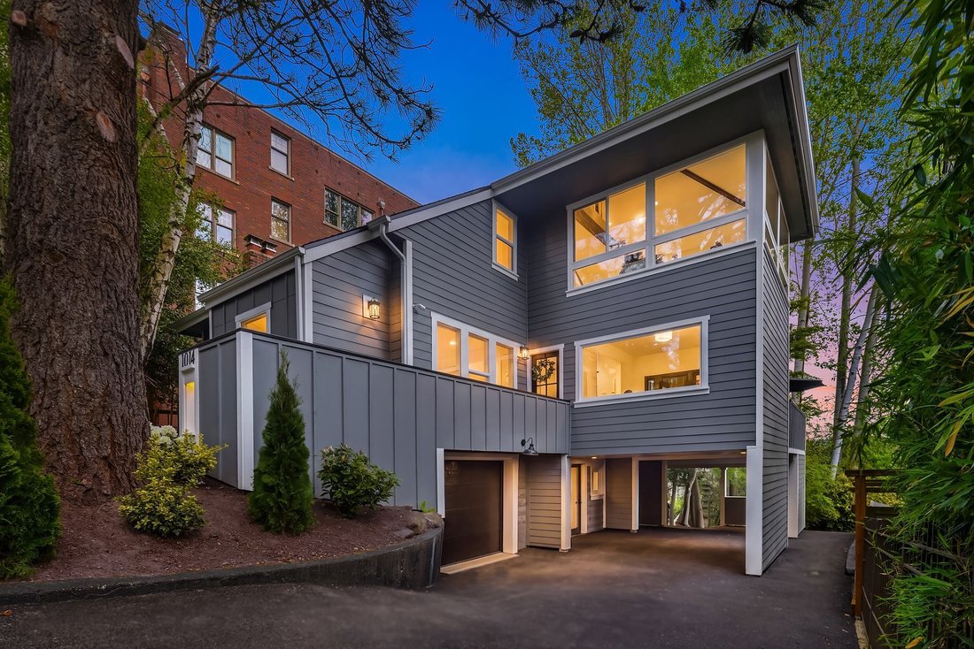 House in Seattle, Washington, United States 1 - 17959036