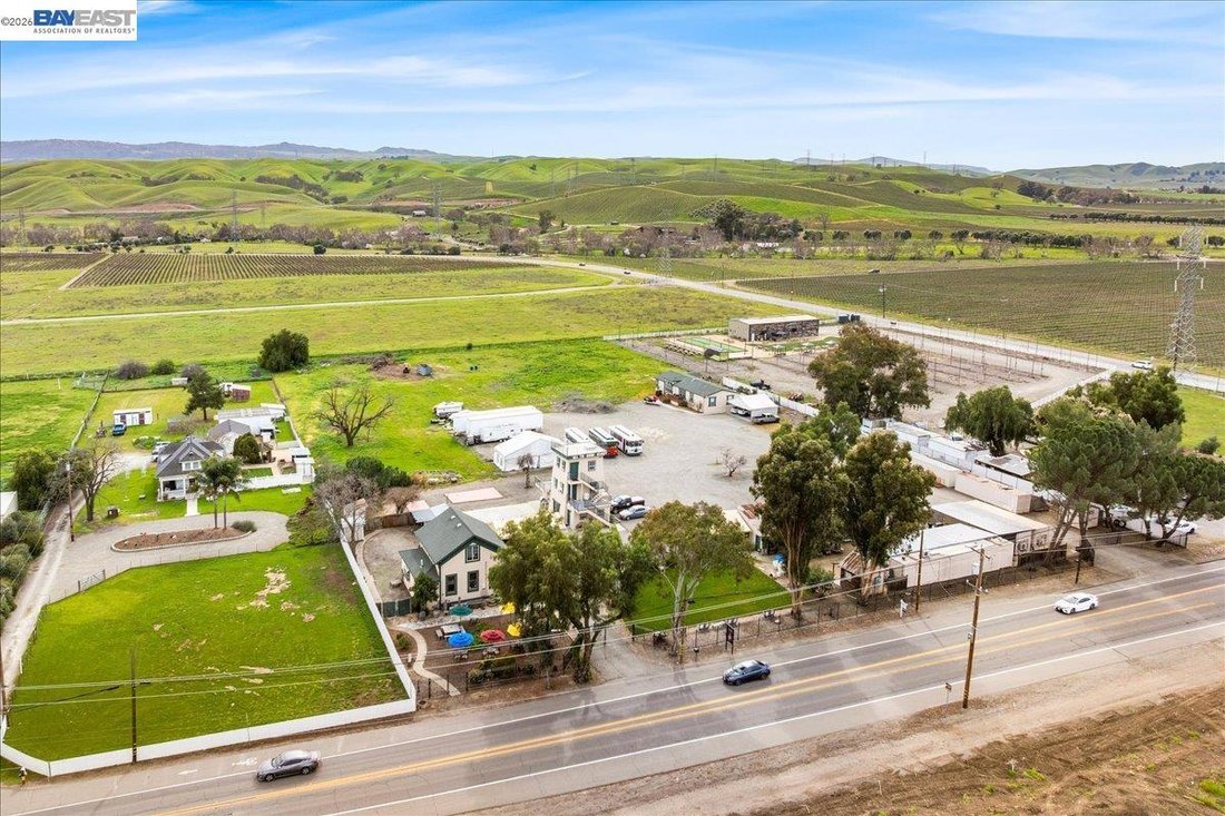 House in Livermore, California, United States 1 - 17149218