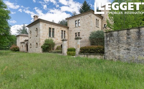 House in Saint-Michel-de-Boulogne, Auvergne-Rhône-Alpes, France 1