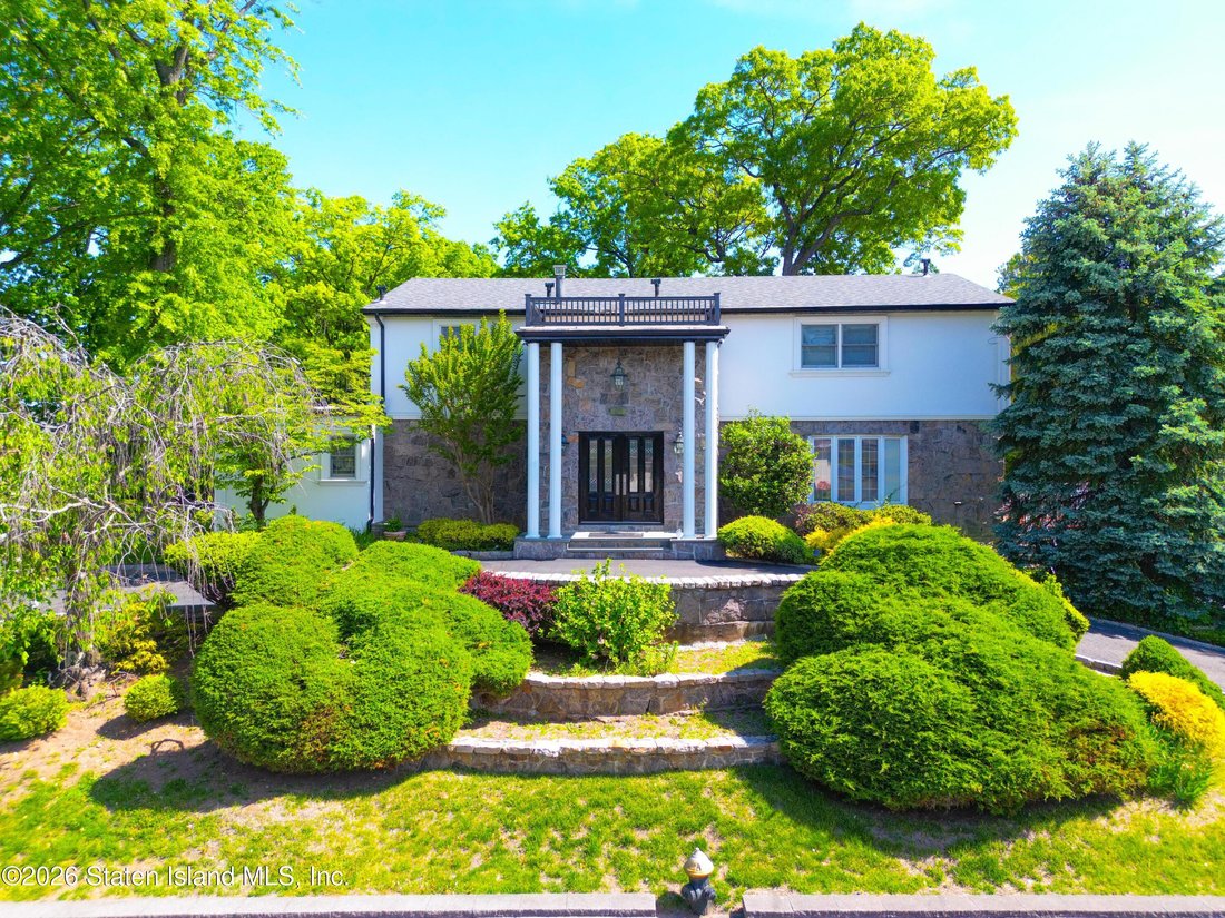 House in New York, New York, United States 1 - 17960556