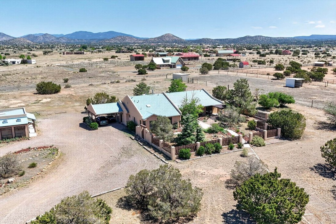 House in Santa Fe, New Mexico, United States 1 - 17960340