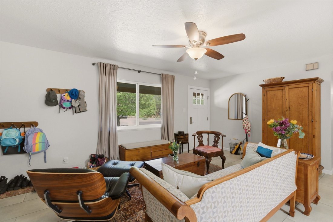 House in Santa Fe, New Mexico, United States 5 - 17959613
