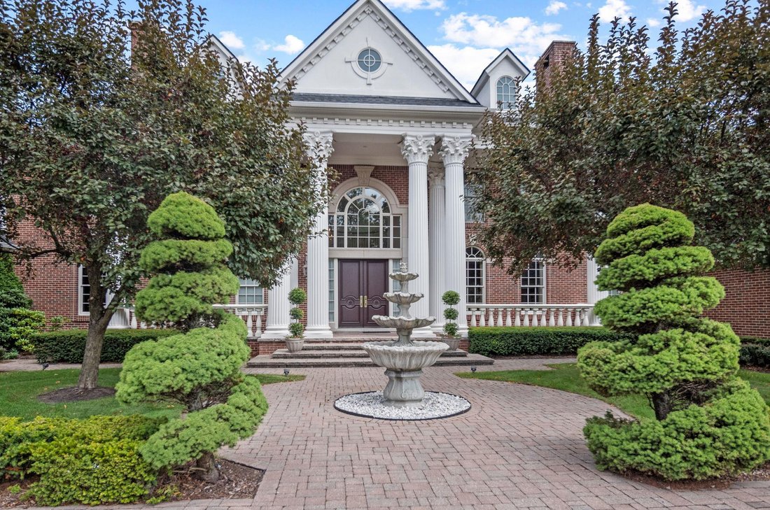 House in Bloomfield Hills, Michigan, United States 3 - 17963090