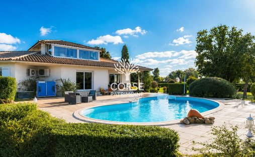 Villa in Ghisonaccia, Corsica, France 1